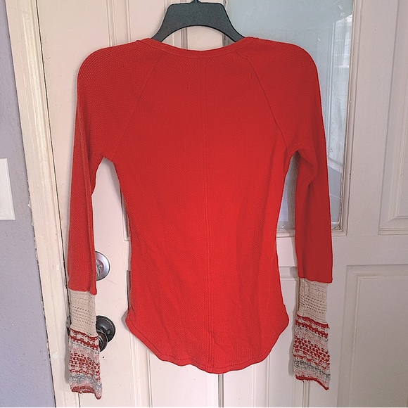 Rare Free People thermal Small  red/orange womans - Picture 2 of 4